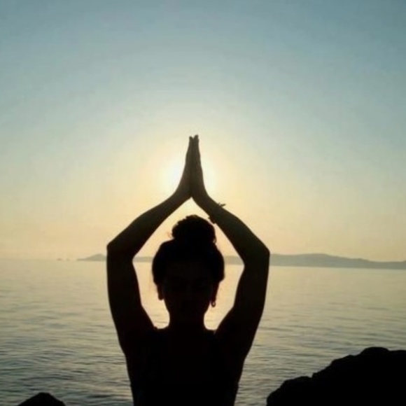 Meet your Posher, Kelsey - Picture 1 of 1